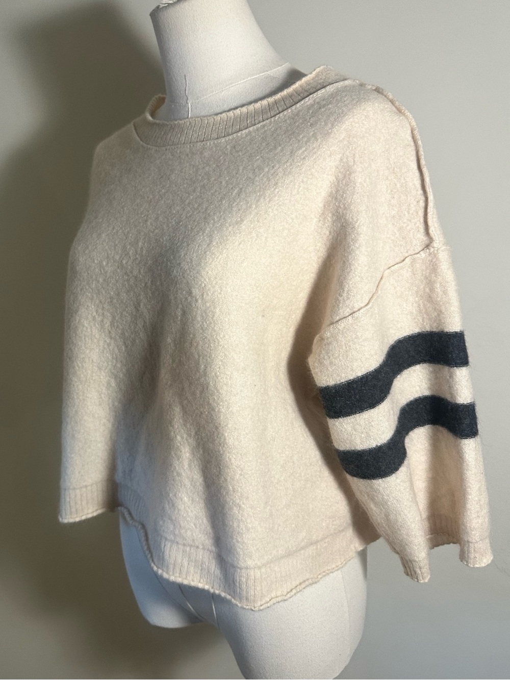 Maeve 100% Cashmere Striped Cropped Sweater Large Cream/Black Anthropologie - Picture 7 of 13